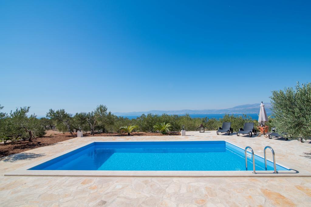 Holiday Home My Summer House Supetar Exterior photo