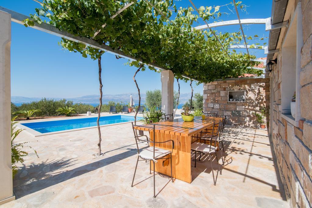 Holiday Home My Summer House Supetar Exterior photo