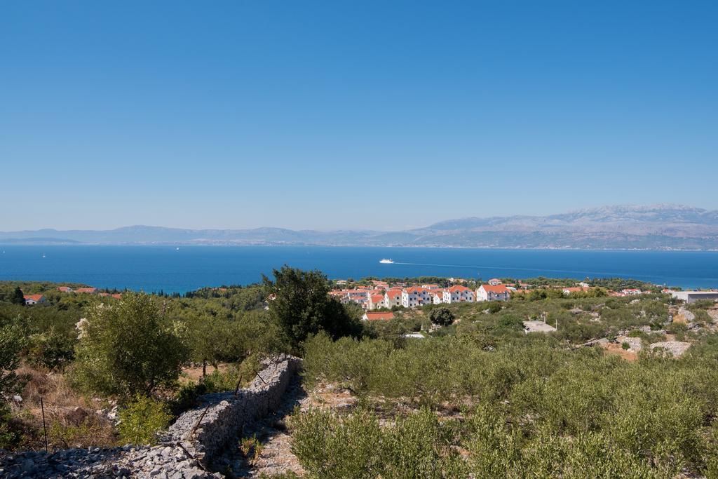 Holiday Home My Summer House Supetar Exterior photo